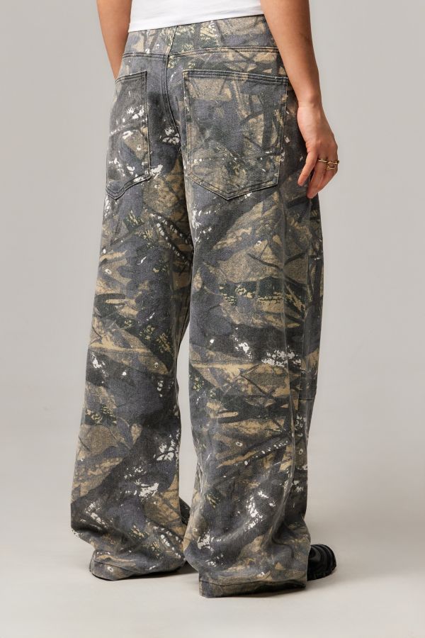 Vista de diapositivas: 3: Jeans Colossus Camo de Jaded London