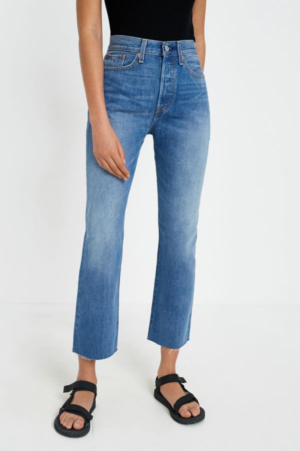 Levi’s Wedgie Indigo High-Rise Straight Leg Jeans | Urban Outfitters UK