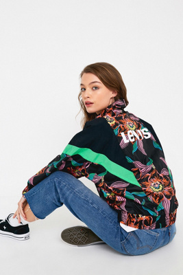 levi's reese windbreaker