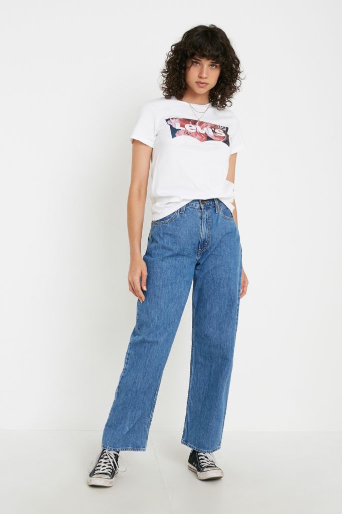 Levi's Perfect Tee Peony Logo T-Shirt | Urban Outfitters UK