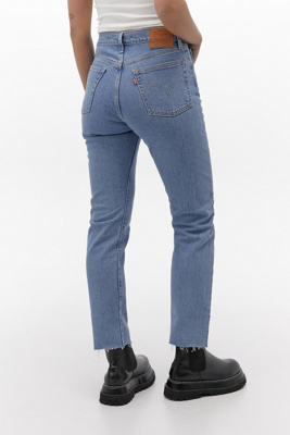 levi's 501 light wash indigo denim crop jeans