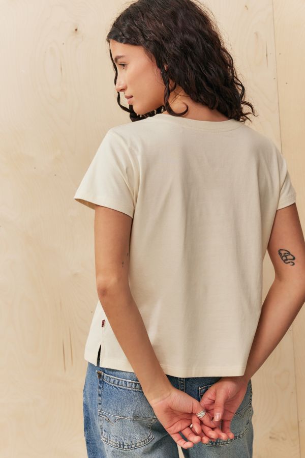 Vista diapositiva: 4: Maglietta Grafica Levi's