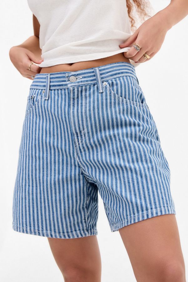 Slide View: 1: Levi's Mischa Baggy Shorts