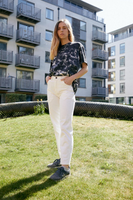 urban outfitters white trousers