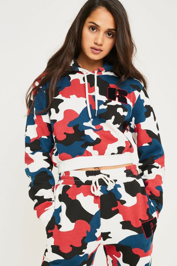 Russell Athletic Camo Hoodie | Urban Outfitters UK