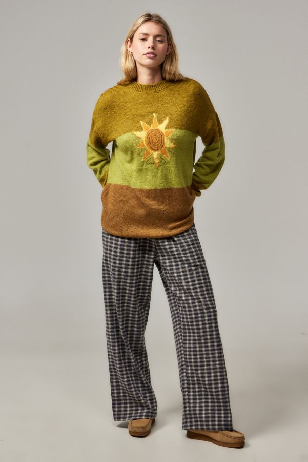 Vista diapositiva: 3: Maglione Sole Intarsia Daisy Street