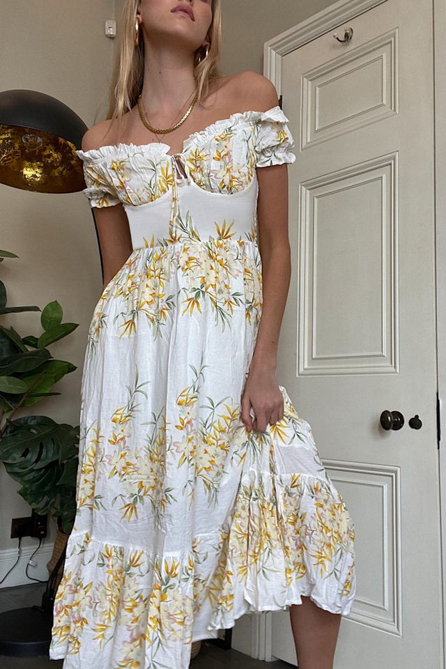 Kiss The Sky Geblümtes Maxikleid „Versailles“ Urban Outfitters DE