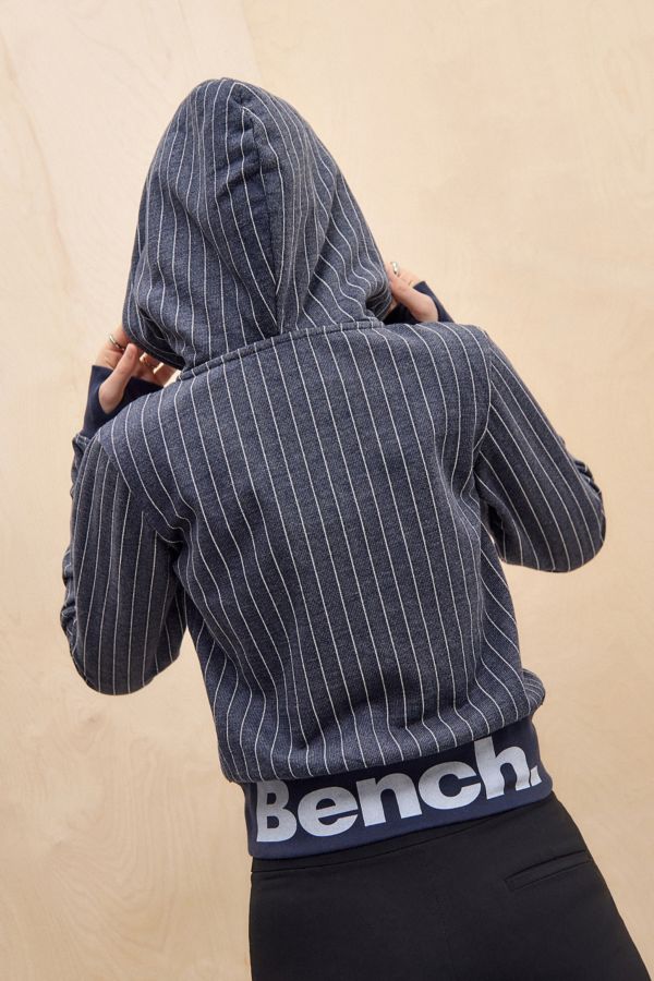 Slide View: 2: Bench UO Exclusive Leighla Hoodie