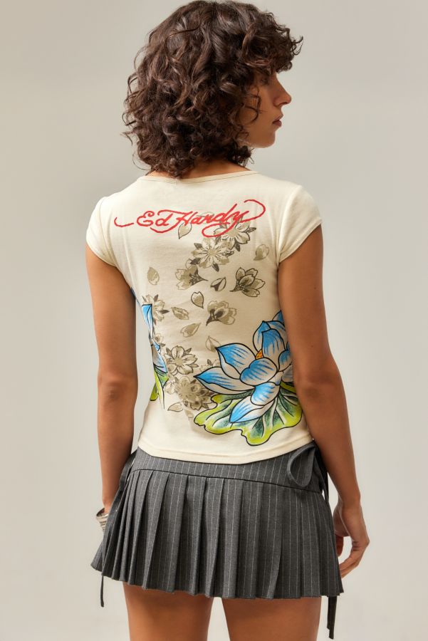 Vista diapositiva: 2: Ed Hardy UO Esclusiva Floreale Baby T-Shirt