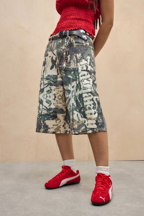 Slide View: 1: Ed Hardy UO Exclusive Shorts Camouflage Gothique