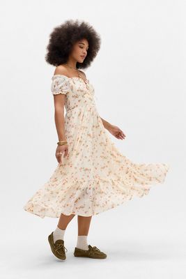 Kiss The Sky Robe exclusive UO Marabella