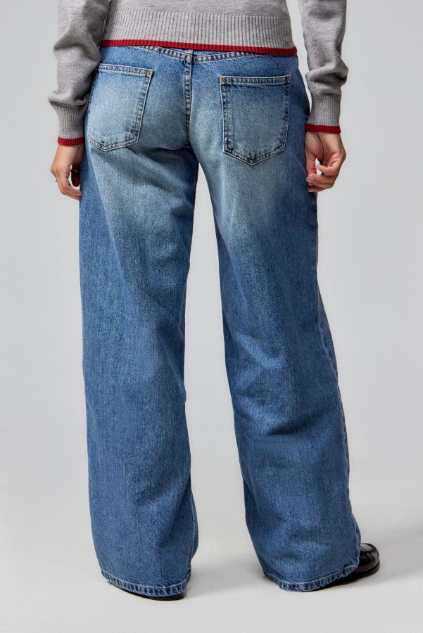 Slide View: 4: Jeans Amples Taille Basse Bleu Poudre Motel