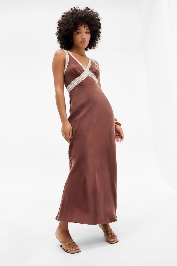 Slide View: 1: VRG GIRL Meet On The Dance Floor Maxi Dress