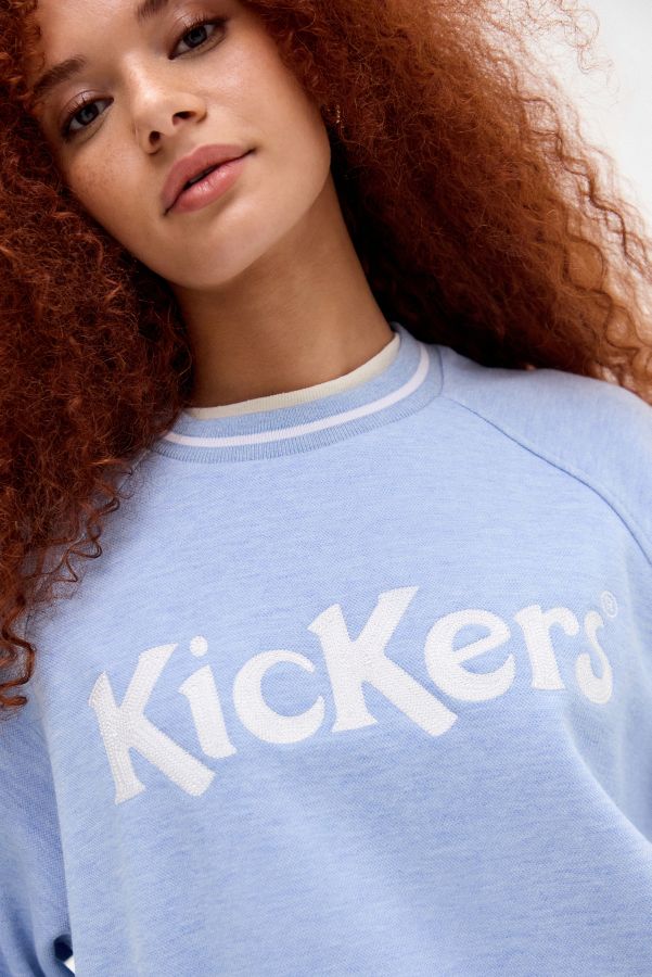 Slide View: 4: Sweat-shirt ras du cou Kickers Graft