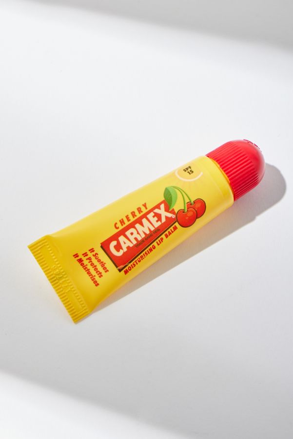 Vista diapositiva: 1: Carmex Cherry Lip Balm Tube