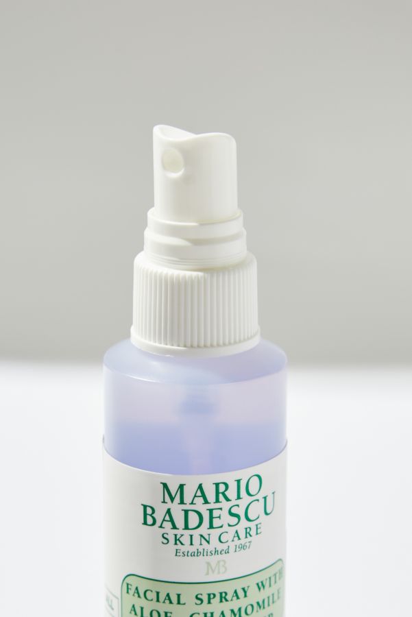 Vista diapositiva: 2: Mario Badescu Facial Spray With Aloe, Chamomile And Lavender