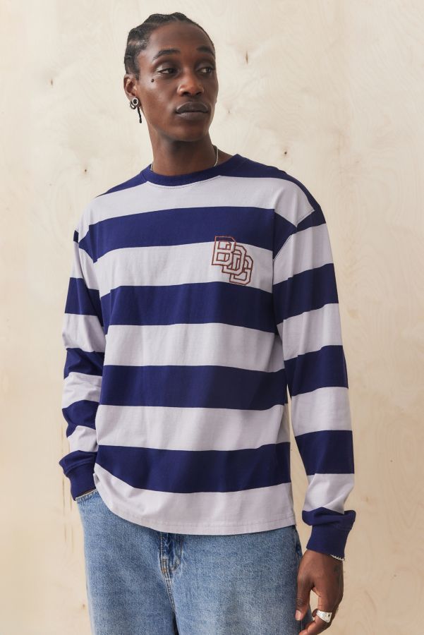 Slide View: 1: BDG Blue Chain Stripe Long Sleeve T-Shirt