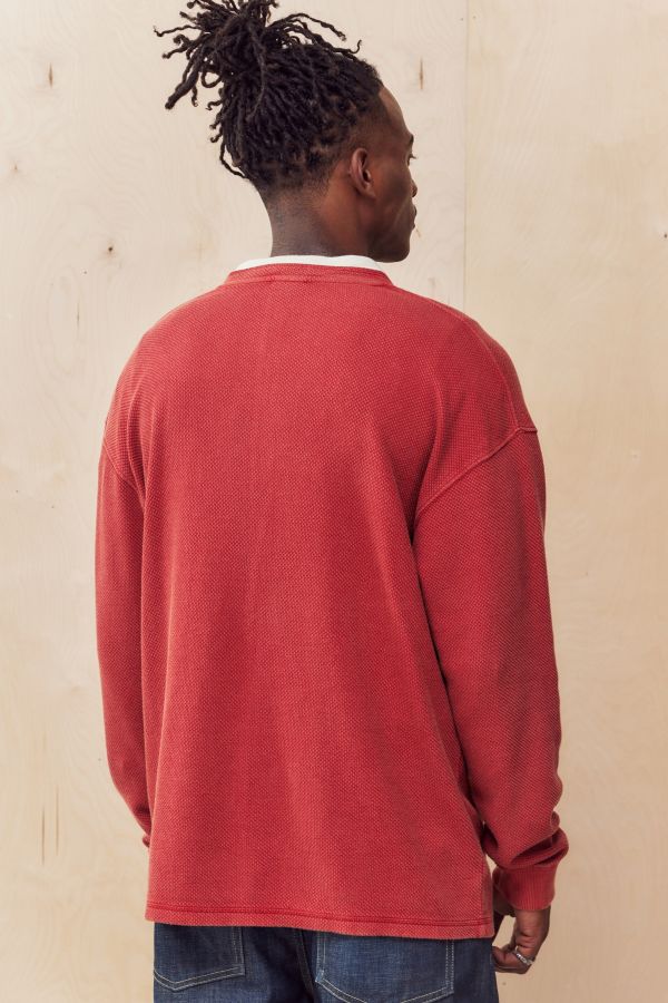 Vista diapositiva: 4: BDG Red Henley Long Sleeve T-Shirt