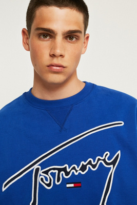 tommy jeans signature crew neck sweatshirt