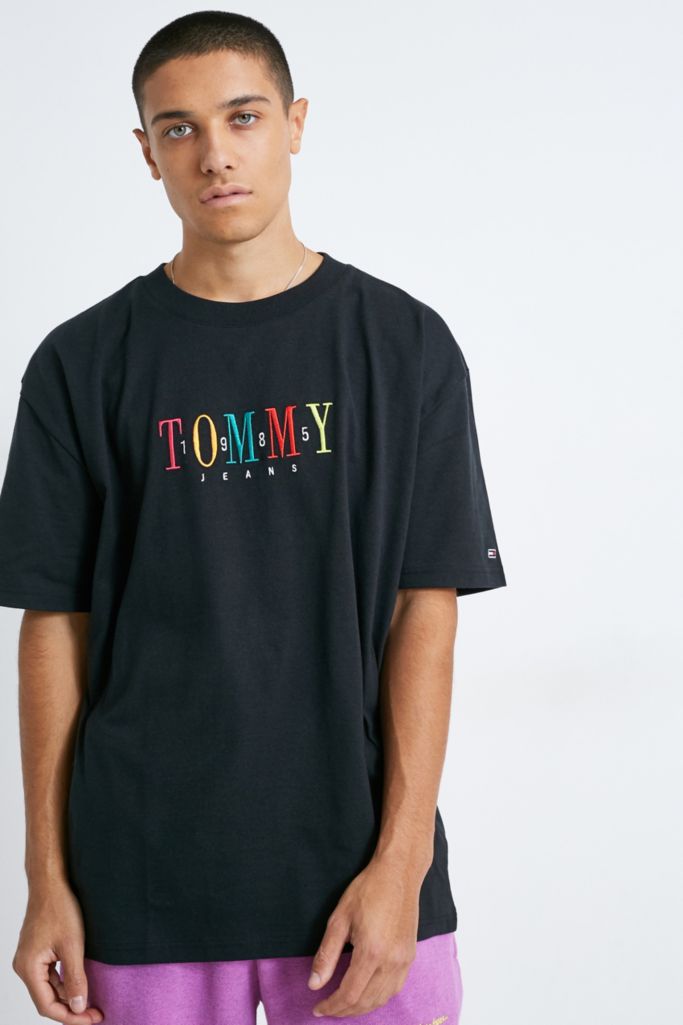 Tommy Jeans T-Shirt | Urban Outfitters UK
