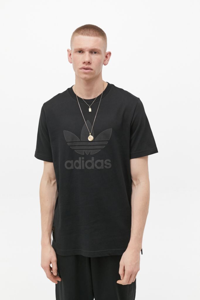 adidas Black Warm Up T-Shirt | Urban Outfitters UK