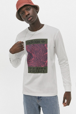 adidas advantage tee