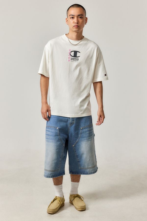 Slide View: 3: T-shirt Champion UO Exclusive Rose Japanese Pillar