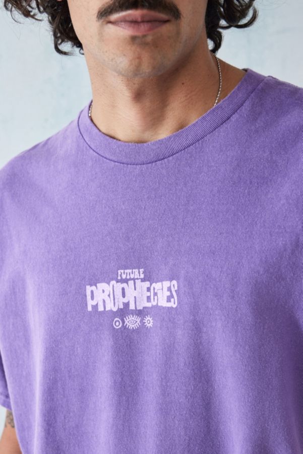 Slide View: 4: UO – T-Shirt „Future Prophecies“ in Flieder