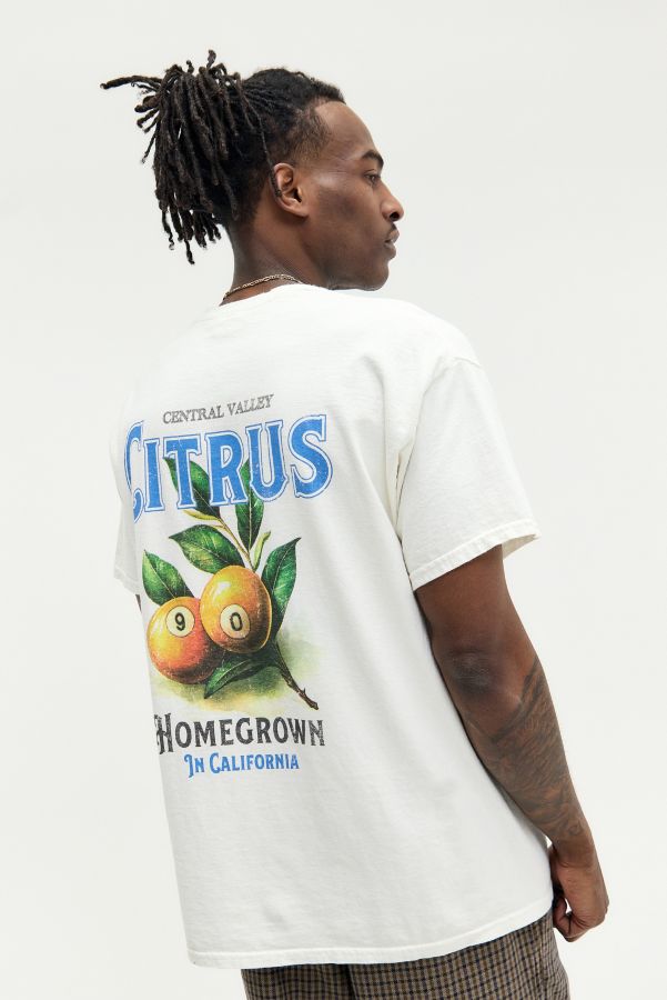 Slide View: 1: T-shirt UO Ecru Homegrown