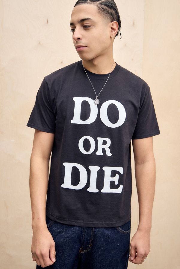 Slide View: 1: UO Do Or Die T-Shirt