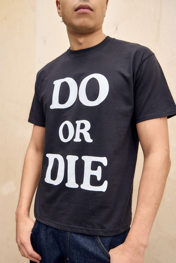 Slide View: 3: UO Do Or Die T-Shirt