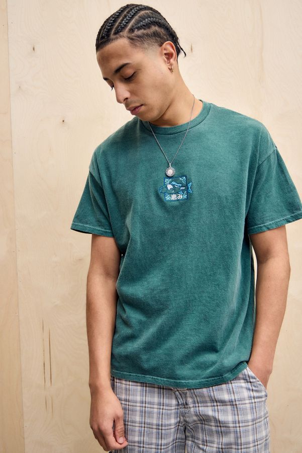 Slide View: 1: UO Green Embroidered Fish T-Shirt