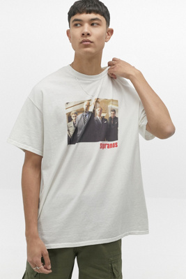 t shirt urban outfitters