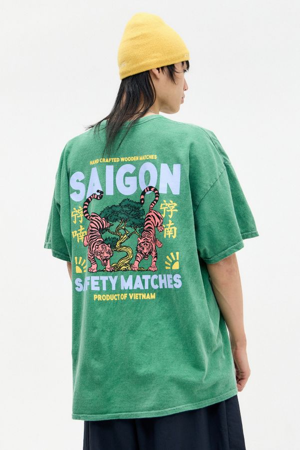 Slide View: 1: T-shirt d'allumettes de sécurité vert Saigon UO