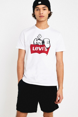 حصانة الآب خياطة levi's snoopy t shirt 