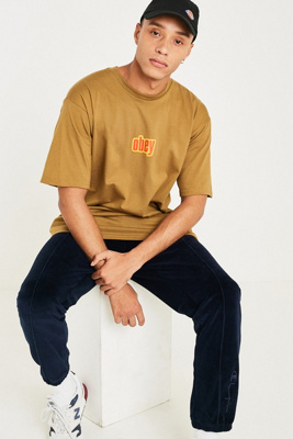 obey box logo tee