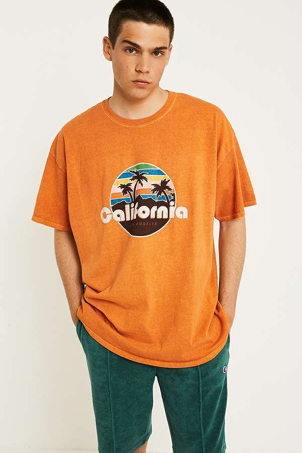 UO California Graphic T-Shirt | Urban Outfitters UK