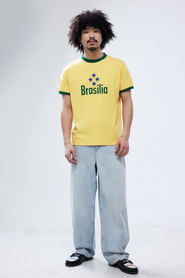 Slide View: 3: UO Gelb Brasilia Ringer T-Shirt