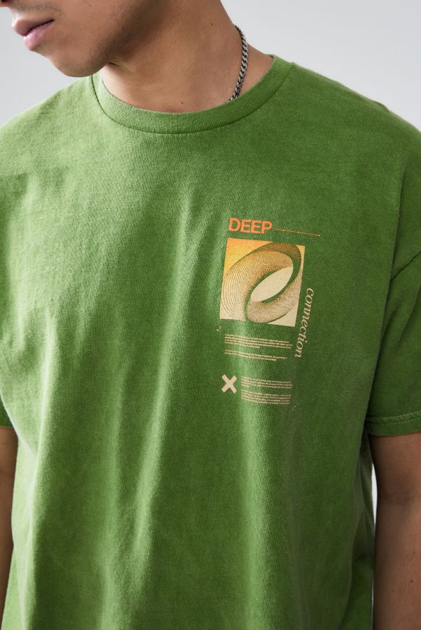 Slide View: 2: UO Tiefe Verbindung T-Shirt