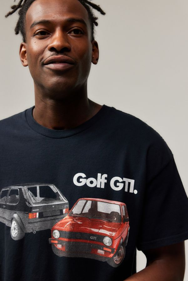 Slide View: 3: T-shirt UO Noir Golf GTI