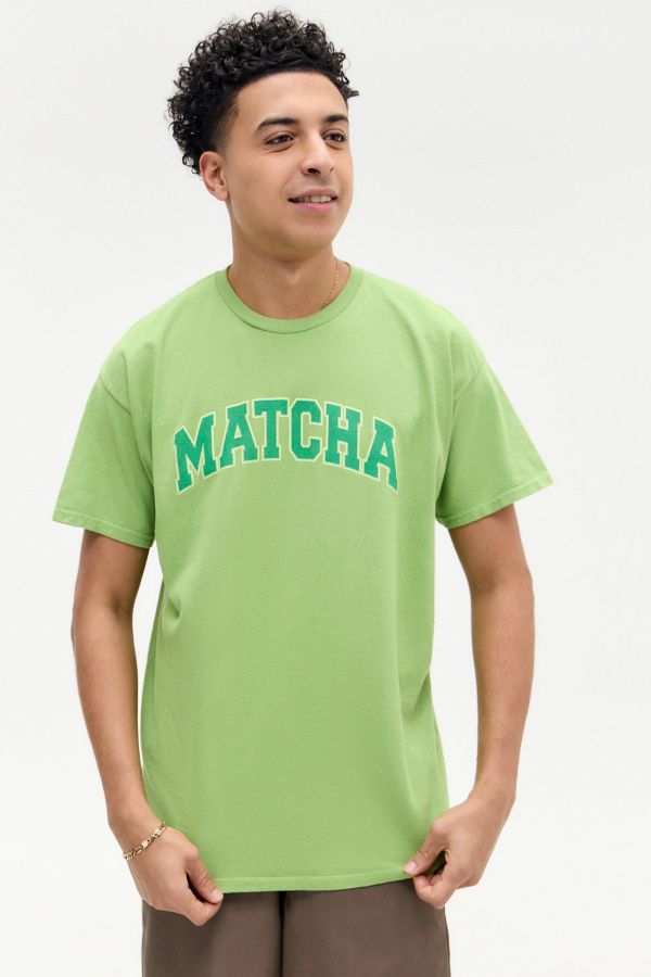 Slide View: 3: T-shirt Matcha Vert UO