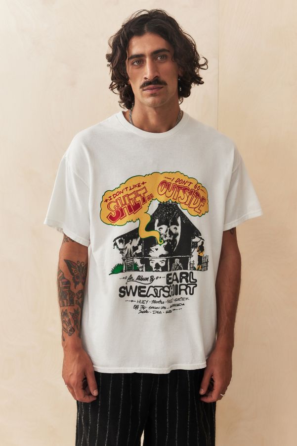 Slide View: 1: UO Blanc Earl Sweat-Shirt T-Shirt