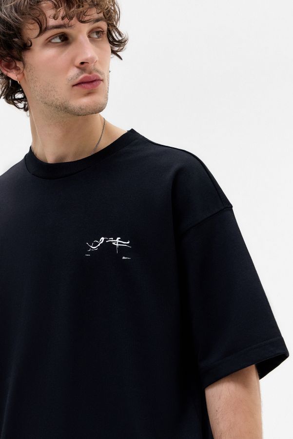 Slide View: 4: Loom Black Motif T-Shirt