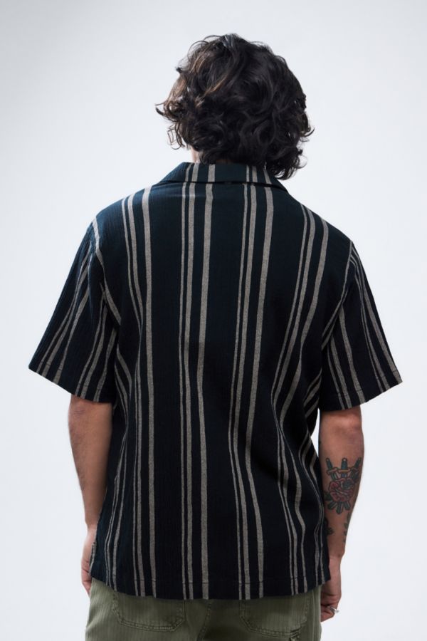 Slide View: 4: UO Black Stripe Crinkle Shirt