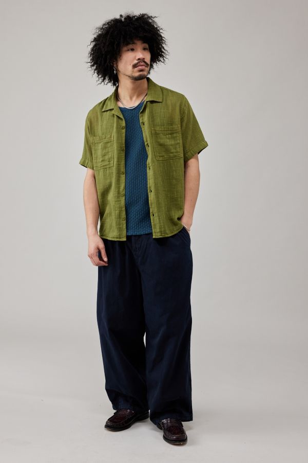 Slide View: 3: BDG Solid Olive Gauze Shirt