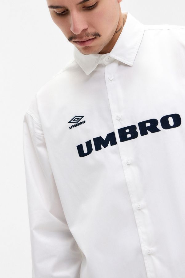 Slide View: 2: Umbro UO Exclusive White Logo Oxford Shirt