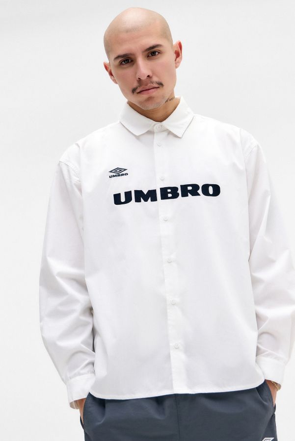 Slide View: 3: Umbro UO Exclusive White Logo Oxford Shirt