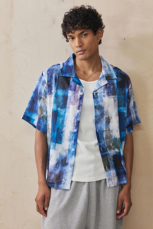 Slide View: 1: UO Abstract Shirt