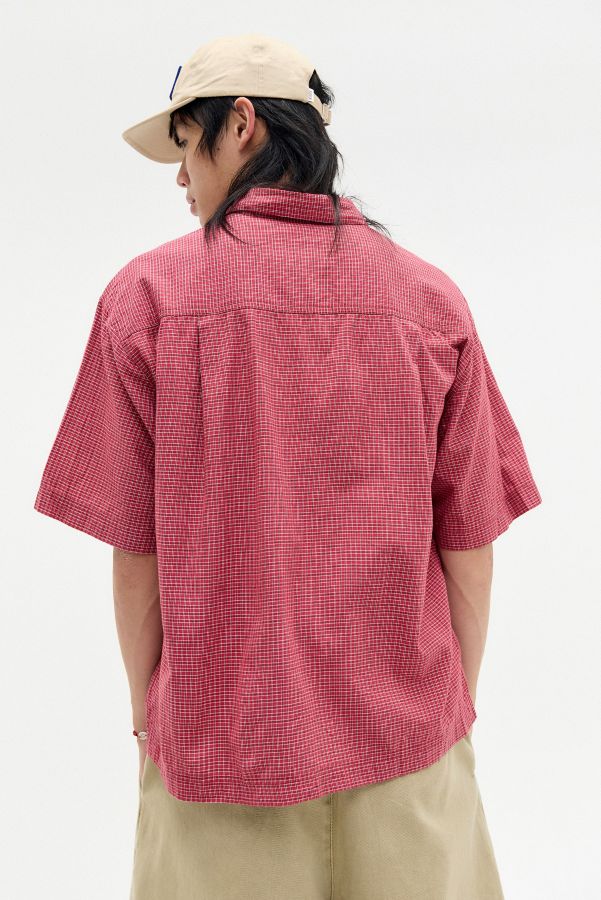 Vista diapositiva: 4: BDG Red Mini Check Short Sleeve Shirt