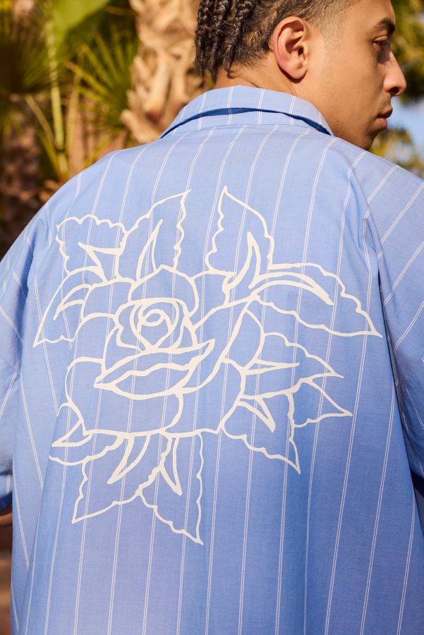 Slide View: 5: Chemise à rayures Ed Hardy UO Exclusive Rose Outline